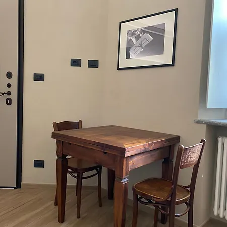 Vicolo San Giuseppe 8A E 8B Apartment Alba  Exterior photo